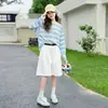 Conjunto de Verano para Niñas 2026 Nuevo Casual Estilo Coreano Camisa Rayada Protectora del Sol con Conjunto de Shorts para Niños Mayores