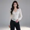Blusa Decote V com Renda para Mulheres, Camada Base Manga Longa Ajustada, Camisa Interna Botão Frontal com Padrão Floral Transparente