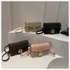 Bolso de moda de estilo coreano para mujer, novedad de 2024, bolso cuadrado pequeño retro combinable, bolso bandolera de hombro de diseño nicho de alta gama.