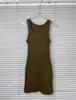 Ken Douski * m * s Kardashian Fio Rosa Base Saia Sem Mangas Gola U Vestido Verde Menta