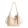 Mochila vintage, novo modelo transfronteiriço, bolsa de ombro estilosa para o dia a dia, bolsa tote crossbody, bolsa de mão casual de grande capacidade, versátil e moderna