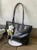 Bolsa Tote Simples de Moda Transfronteiriça Grande Capacidade 2025 Nova Bolsa de Ombro Portátil Bolsa para Deslocamento Bolsa de Axila da Moda