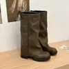 Botas femininas de salto grosso, estilo retrô, emagrecedoras, da nova coleção 2026, design versátil e simples, perfeitas para o outono, com efeito emagrecedor e apresentando um design franzido, semelhantes a botas de equitação