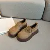 Zapatos casuales para mujer, mocasines slip-on que aumentan la altura, zapatos casuales retro de otoño 2026, nuevos, de suela gruesa