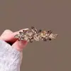 2026 Nuevo Estilo Japonés y Coreano Lujo Ligero Clip de Resorte de Flor de Cristal para Mujer, Pinza para Cabello para Medio Recogido, Accesorio para el Cabello con un Toque de Alta Gama