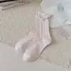 Calcetines largos de otoño e invierno para mujer, calcetines de algodón dulces, calcetines de media pantorrilla transpirables y resistentes al olor, calcetines apilados florales sin costuras estilo coreano para otoño