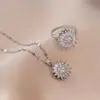 [traje] collar femenino transfronterizo girasol nuevo anillo de girasol con diamantes diseño de nicho giratorio clavícula