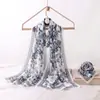 Bufanda de Seda Suave Nueva con Doble Estampado 70*180 Tamaño Grande Bufanda Larga para Mujer, Amigable con la Piel, Transpirable, Tacto de Lujo, Bufanda Chal