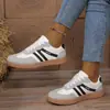 Zapatos Deportivos de Entrenamiento Moral de Talla Grande para Mujer Transfronterizos Zapatos Deportivos 2025 Nuevos Zapatos Planos de Combinación de Colores Retro Europeos y Americanos Venta al por Mayor para Mujeres