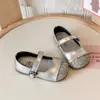 Zapatos de Piel para Niñas Zapatos de Princesa Elegantes 2026 Primavera/Otoño Nuevo Estilo Coreano Moda para Niñas Pequeñas Zapatos de Baile de Rendimiento
