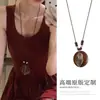 Colar com Pingente de Disco de Madeira Folha de Bronze Estilo Antigo com Contas Corrente para Suéter Feminino Estilo Zen Chinês Novo Acessórios de Estilo Étnico