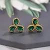 Nuevos Pendientes de Flor de Trébol Esmeralda Estilo Retro, Pendientes de Pétalos de Circonita Verde de Lujo Ligero, Pendientes Exquisitos para Mujer