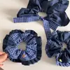 Goma de pelo de estilo académico retro coreano a cuadros con pliegues de colores contrastantes, Diadema de moda, Accesorio para el cabello de tela vintage azul para mujer
