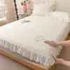 2026 Nuevo Modelo Esterilla Refrigerante Sábana Hielo Seda Esterilla Sensación Fresca Esterilla de Frijol con Encaje Etileno Suave Esterilla Refrigerante Sábana - Floral