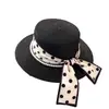 Sombrero de Paja Plano de Copa Plana con Cinta de Lunares y Perlas para Mujer, Sombrero de Sol para Viajes de Verano, Sombrero de Paja Vintage de Ala Plana para Playa