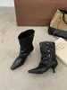 [] Botas de Cano Curto Femininas de Salto Alto 2026 Outono/Inverno Novas Botas Elásticas Francesas Camurça Bico Quadrado Salto Alto Botas Emagrecedoras