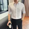 Camisa de verano para hombre de alta gama, cuello de punta, lino sintético, manga media, corte ajustado, casual, transpirable, ligera