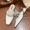 Mules slip-on gruesos con perlas para mujer, perfectos para el verano con faldas, sandalias de nuevo estilo 2026
