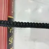 Estoque de fábrica vendas diretas estilo Chanel renda com renda de centopeia preta e branca primavera e verão roupas infantis acessórios Hanfu