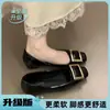 2026 Novos Sapatos Femininos Planos com Salto Aumentador e Fivela Quadrada Cor de Damasco Estilo Francês, Boca Rasa Sapatos de Vovó Quadrados para o Trabalho