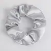 Scrunchies de Cetim Mais Vendidos Transfronteiriços em 70 Cores Sólidas, Elásticos de Cabelo de Alta Elasticidade para Mulheres, Acessórios de Cabelo Atacado