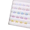 Venta Caliente Transfronteriza Nuevo Dibujo Animado Hielo Translúcido Rubor Uñas Nube Decoraciones Cara Sonriente Mini Linda Nube Decoraciones de Resina