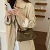 Bolso de Axila de Felpa y Gamuza Plisado de Nicho Retro para Mujer 2026 Nuevo Bolso Tote Versátil de Hombro Único para el Invierno