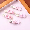 Clips Mixtos al por Mayor de un Dólar de Moda Populares Pasadores Infantiles de Dibujos Animados Lindos Accesorios para el Cabello de Puesto de Exposición del Mercado Nocturno