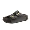 Zapatillas peludas de moda con doble tira y suela gruesa para mujer, nuevo modelo de otoño 2026, sandalias tipo mule peludas cómodas para usar en exteriores