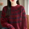 Ropa de punto roja de cuello redondo estilo Fair Isle retro transfronteriza para mujer, holgada, gruesa, cálida, capa base roja de Año Nuevo
