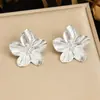 Moda Transfronteriza Pendientes Sencillos de Acero Inoxidable Chapados en Oro con Múltiples Elementos Combinados en Colores Dorado y Plateado, Versátiles para el Uso Diario