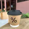 Taza de café desechable para bebidas calientes, de alta gama y exquisita, con tapa, taza empaquetada para leche de soya y té de leche, taza personalizada de papel kraft