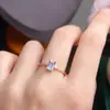 Anillo de aguamarina natural piedra principal cristalina limpia aproximadamente 4*6 mm anillo de valor boca viva incrustación de plata s925