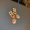 Pendientes Ovalados Geométricos Incrustados con Diamantes Vintage y Collar, Cadena para Clavícula de Lujo Ligero de Nicho, Juego de Joyería Retro