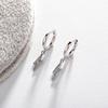 Aretes de nicho de rayo con incrustaciones de diamantes, aretes de diseño moderno, aretes personalizados para combinar con todo, joyería para orejas de moda europea y americana para hombres y mujeres