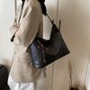 Bolsa retrô de alta capacidade feminina, nova moda, bolsa tote para todos os tipos de viagem, bolsa de ombro transversal, bolsa axilar da moda