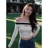 Camiseta Sexy Color Block com Recortes e Manga Longa, Estilo Coreano