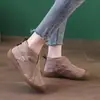Sapatos baixos de algodão para comércio exterior transfronteiriço com solas macias, antiderrapantes e resistentes ao desgaste, sapatos de mãe com forro de pelúcia, espessados, leves, casuais e modernos, botas de neve
