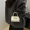Fresco e Doce 2026 Outono Novo Estilo Laço Elegante Versátil Acabamento em Renda Ombro Único Transversal Bolsa de Mão