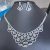 Joyería Estilo Europeo Hermoso Collar de Gemas de Colores Juego de Dos Piezas de Aretes Joyería de Boda para Novia de Gama Alta Juego de Gemas para Mujeres