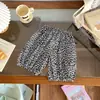 [En Stock] Xk266531 Pantalones para Niños 2026 Verano Nuevos Shorts con Estampado de Leopardo para Niños Pequeños Pantalones Casuales Modernos