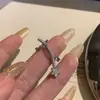 Pendientes con clip de oreja de serpiente de metal con circonitas del Año Nuevo para mujer, estilo chino, únicos y elegantes.