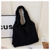 Bolsa de Mão de Tecido de Nylon Plissado de Grande Capacidade e Moda 2025 Primavera e Verão Novo Estilo Coreano Versátil Bolsa Tote Bolha Bolsa Nuvem