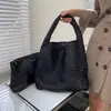 2024 nuevo bolso de alta calidad tejido a mano bolso tote grande para hombro bolso de axila bolso cubo bolso para mamá moda