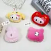 Accesorios de Dibujos Animados Rellenos Lindo Colgante de Muñeca Gato Kt Ropa de Muñeca Perro Pudín de Manzana Accesorios de Bufanda Venta al por Mayor