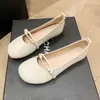 Nuevos Zapatos Planos Bajos Estilo Hada Verano 2025 Adecuados para Combinar con Faldas Pequeñas, Zapatos Tipo Gorro Estilo Suave para Mujer