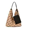 Bolso de hombro para mujer Ruien, estilo coreano, bolso casual de lunares para debajo del brazo, nuevo bolso tote ligero de gran capacidad 2026
