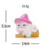 Micro-paisaje creativo lindo brisa de primavera conejito blanco figura decoración DIY accesorio de caja sorpresa adorno de escritorio