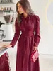 Vestido Feminino Listrado com Laço Estilo Retrô 2026 Novidades Outono/Inverno Cruzamento Europeu e Americano Manga Bufante Franzido Slim Fit