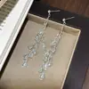 Brincos de Franja com Zircônia em Forma de Gota de Água, Senso de Luxo Leve, Moda Feminina, Nicho, Personalizados, Pendurados na Parte de Trás, Longos, Brancos